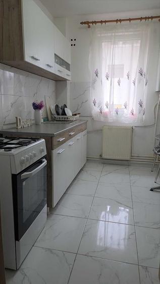 Apartament cu 2 camere decomandat în Unirii