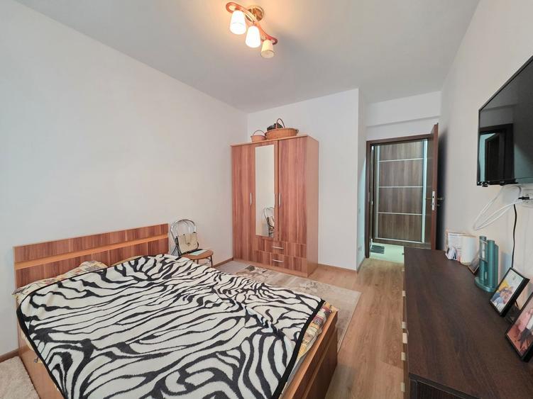 Apartament cu 2 camere decomandat, mobilat în Metalurgiei