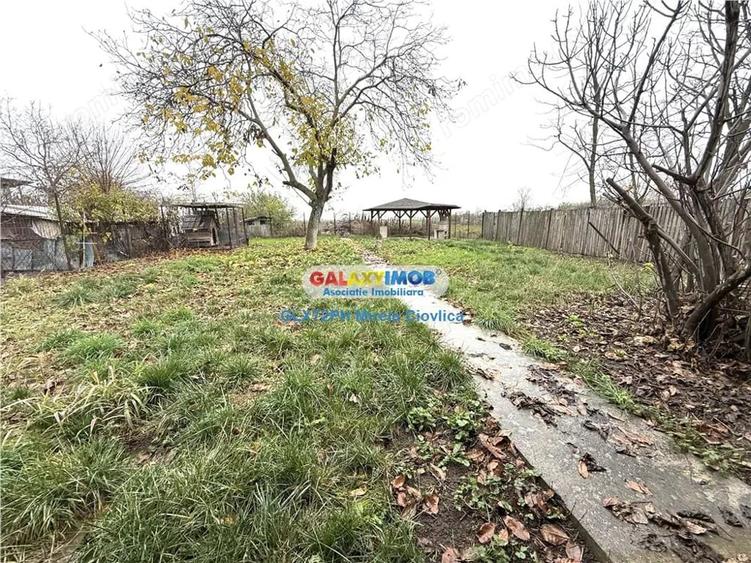 Casă cu Teren 1307 Mp în Buda (Ariceștii Rahtivani)