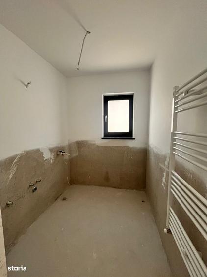 Apartament cu 3 camere în Băiceni