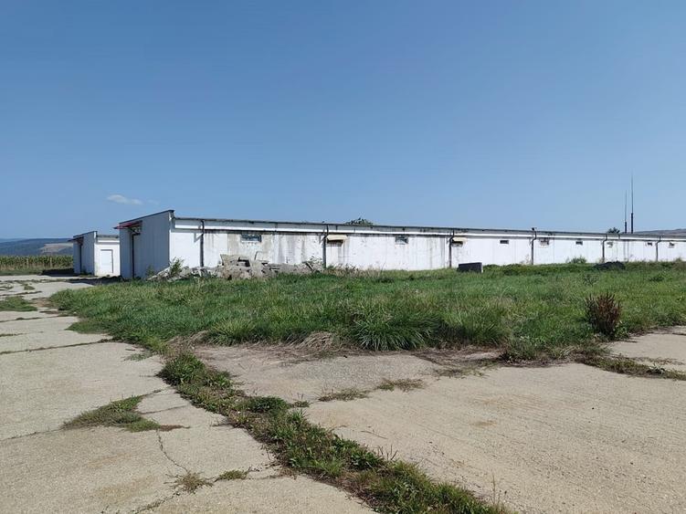 Spațiu industrial, de 1,200 mp, în Bod