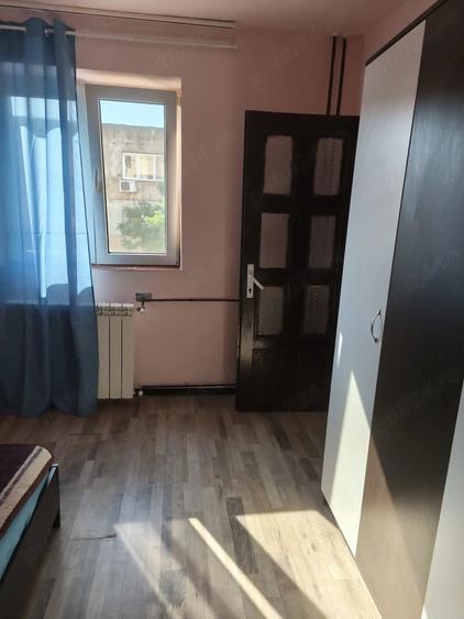 Apartament cu 2 camere decomandat în Buziașului