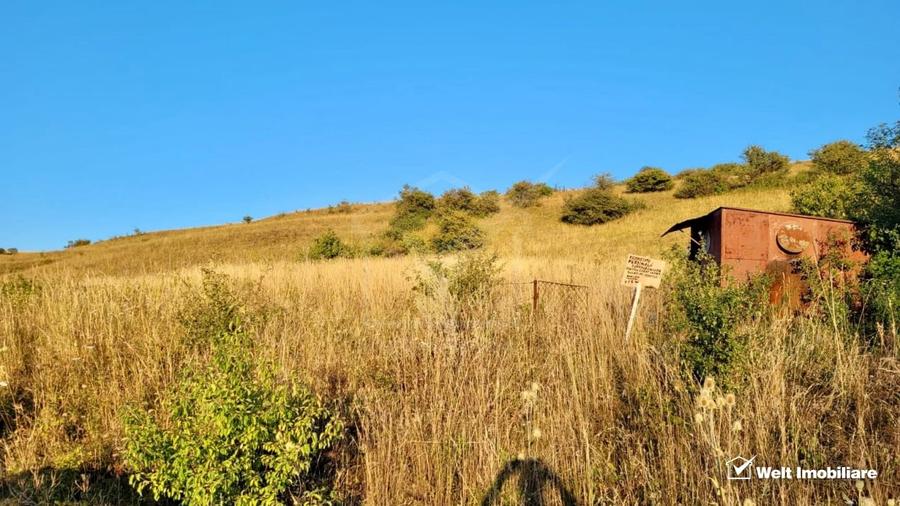 Teren agricol extravilan de 4300 mp, în Feleacu