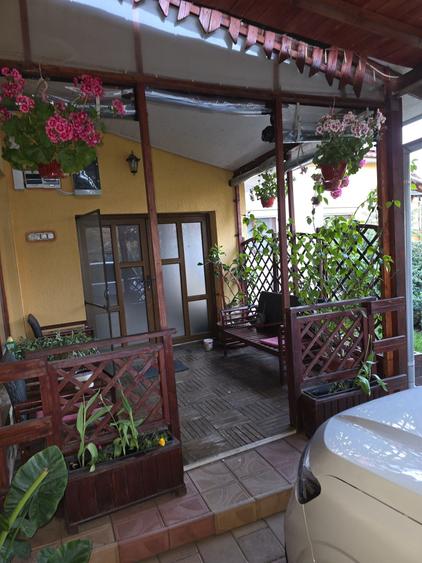 Casă cu 3 camere în Central