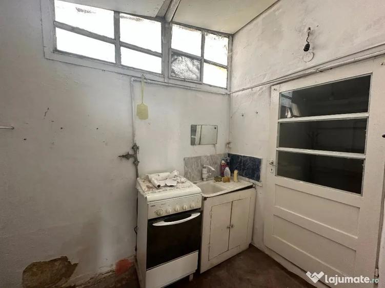 Casă cu 3 camere cu Teren 138 Mp în Gheorghe Doja