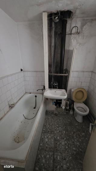 Apartament cu 3 camere în Est