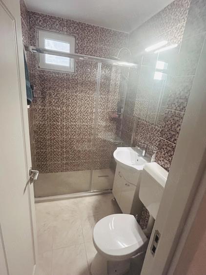 Apartament cu 2 camere decomandat în Drumul Taberei