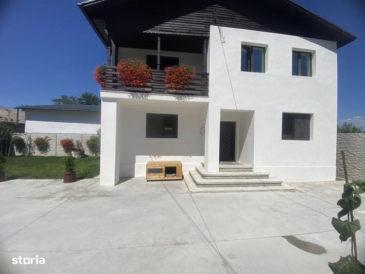 Gata de locuit! Vanzare casa cu 5 camere in Priboiu, com.Branesti - 12