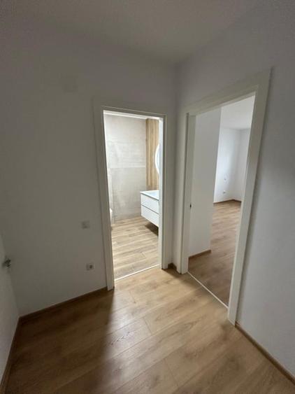 Apartament cu 2 camere în Broșteni