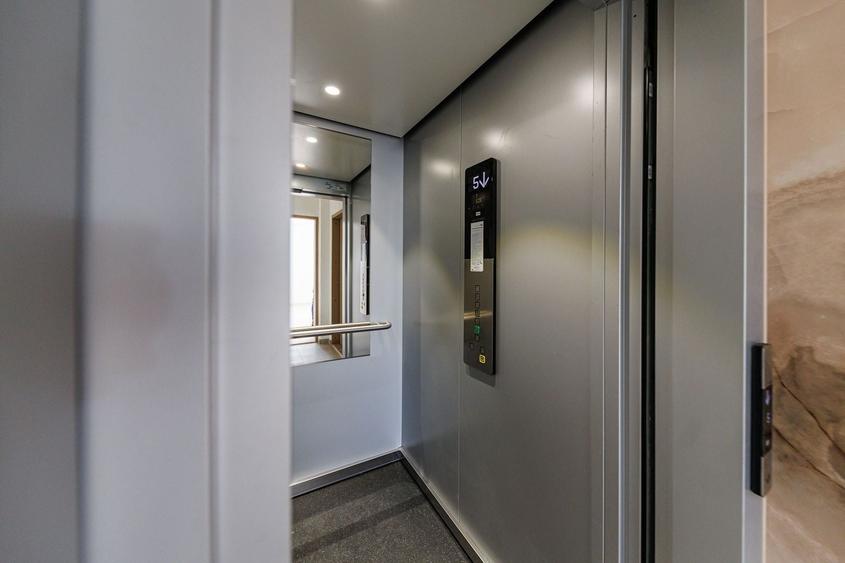 Penthouse 2 camere - Calea Aradului - Comision 0% - 15