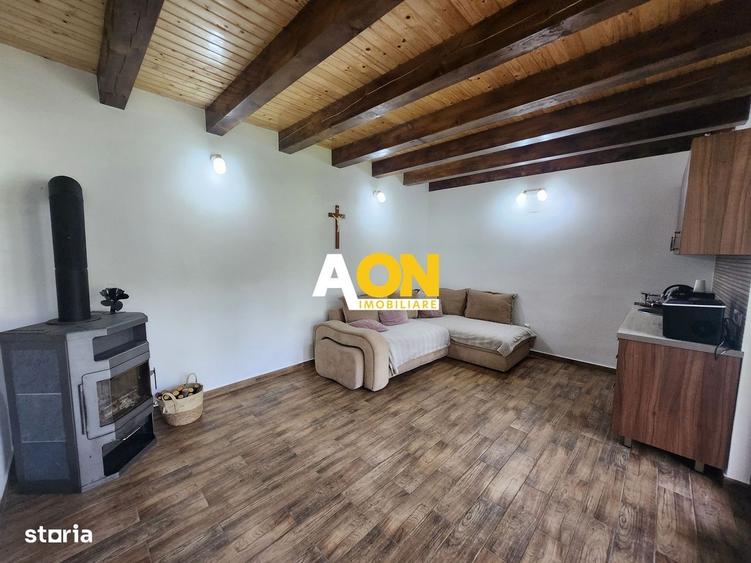 Casă cu 2 camere cu Canalizare în Ampoița