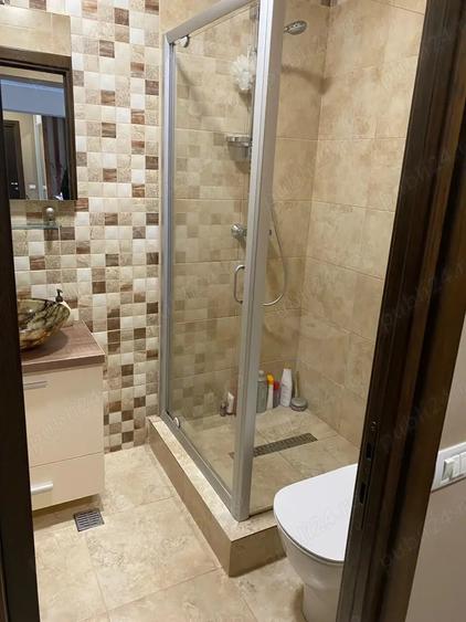 Apartament cu 3 camere decomandat, mobilat în Faleza Nord