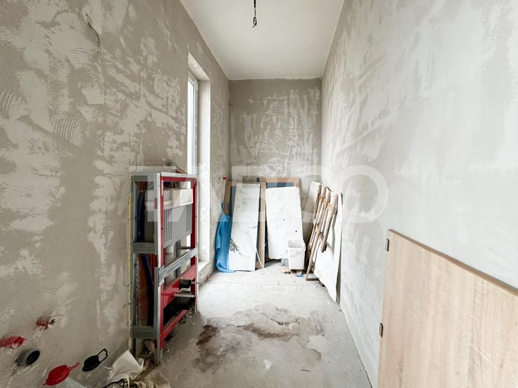 Duplex cu 4 camere cu Canalizare în Dâmbul Rotund
