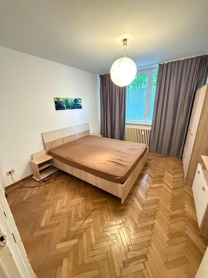 Apartament cu 2 camere decomandat în Arcul de Triumf