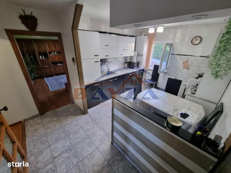 Apartament cu 3 camere decomandat în Ultracentral