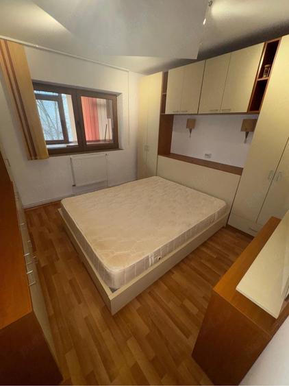 Apartament cu 2 camere semidecomandat în Nicolina