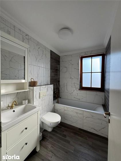 Apartament cu 4 camere decomandat, mobilat în Giroc