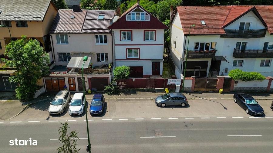 Casă cu 5 camere cu Teren 353 Mp în Valea Cetății