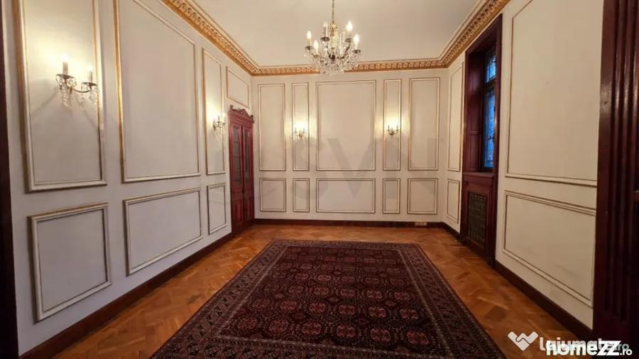 Spațiu comercial, de 200 mp, în Calea Victoriei