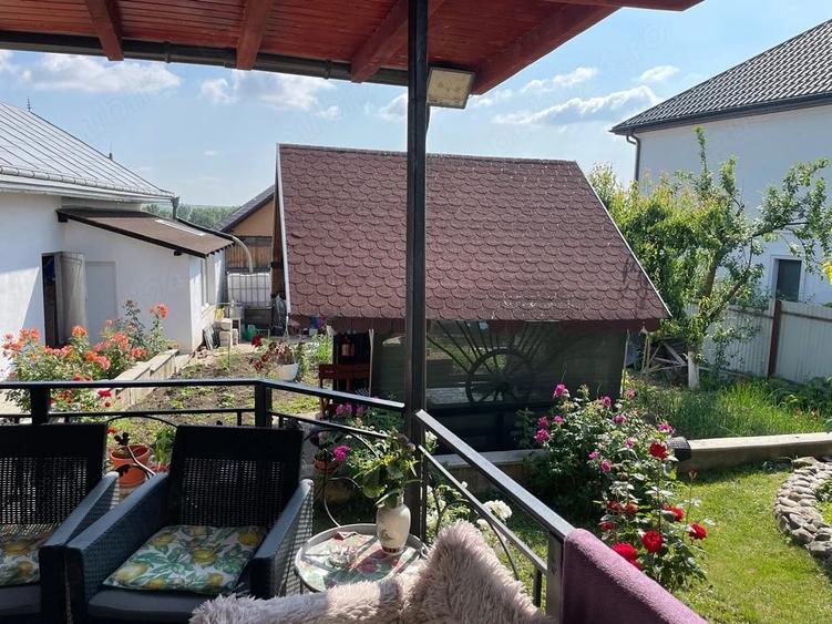 Casă cu Teren 780 Mp în Ipotești
