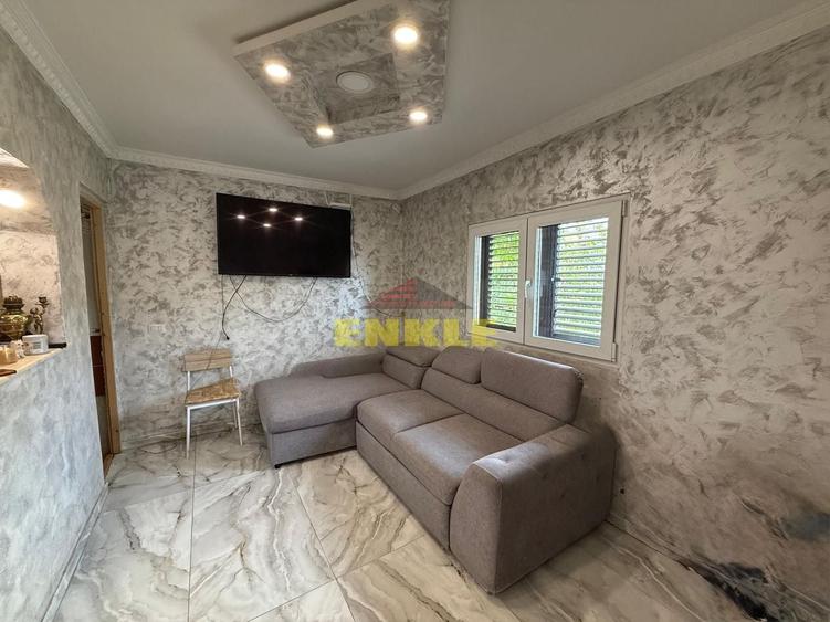 Casă individuală cu 3 camere cu Canalizare în Periferie