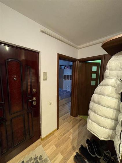 Apartament cu 2 camere decomandat, mobilat în Astra