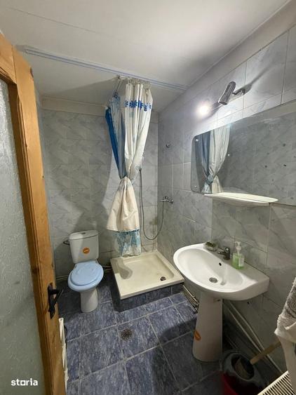 Apartament cu 4 camere decomandat în Păcurari