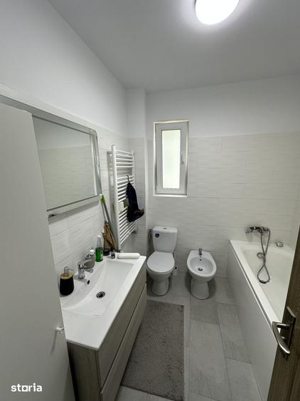 Casă cu 4 camere cu Teren 340 Mp în Central