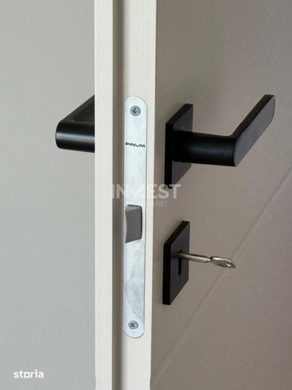 Casă cu 4 camere cu Teren 500 Mp în Bârnova