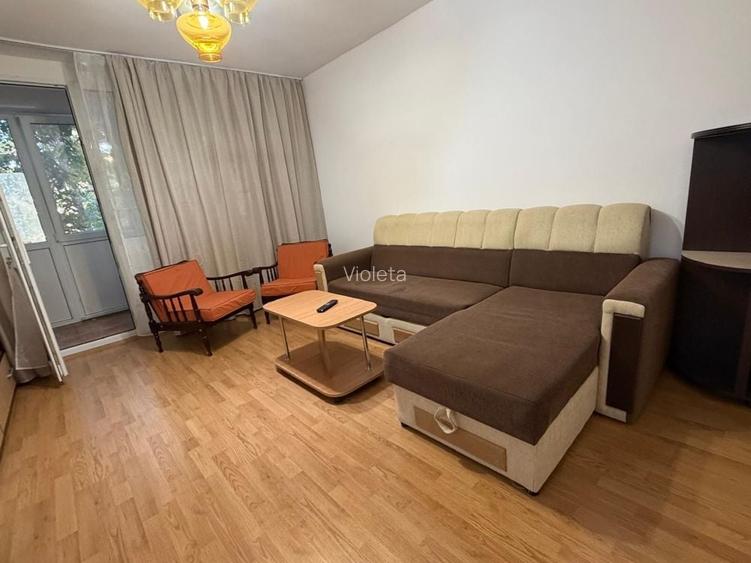Inchiriez apartament 2 camere