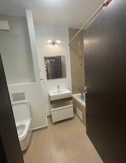 Apartament cu 2 camere semidecomandat în Domenii