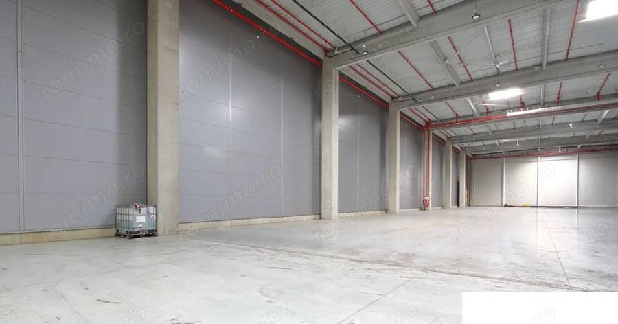 Spațiu comercial, de 2,000 mp, în Nord