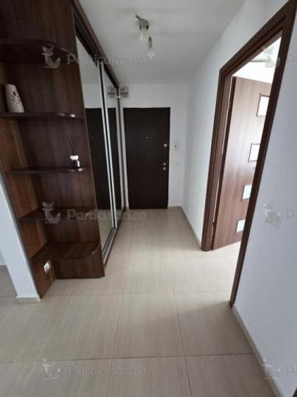 Apartament cu 3 camere decomandat, mobilat în Theodor Pallady