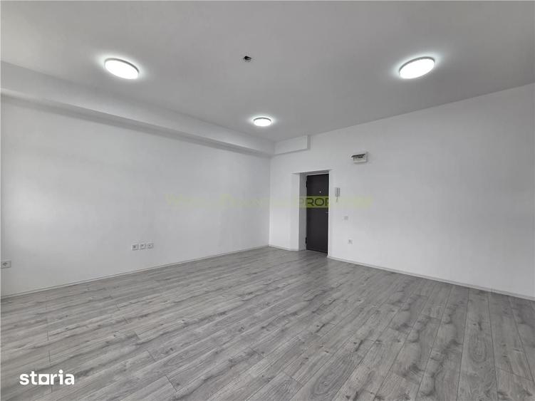 Apartament cu 2 camere în Centrul Civic