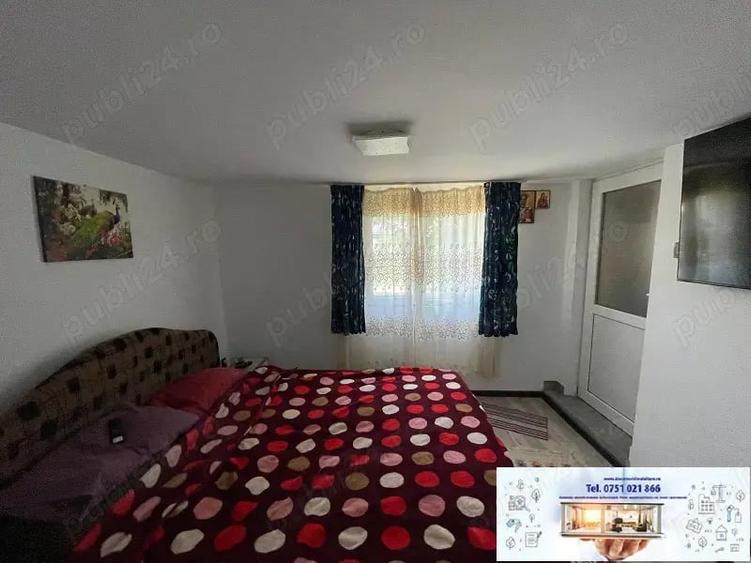 Casă cu 6 camere cu Teren 294 Mp în Central