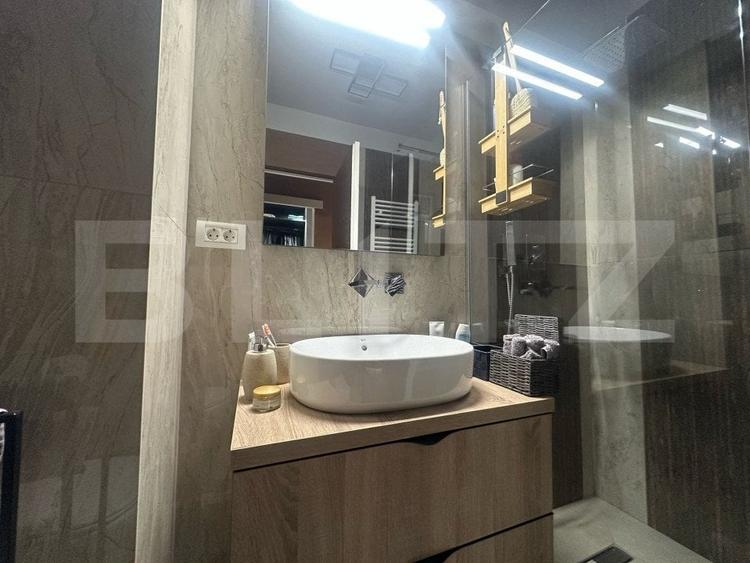 Apartament cu 4 camere decomandat, mobilat în Zorilor