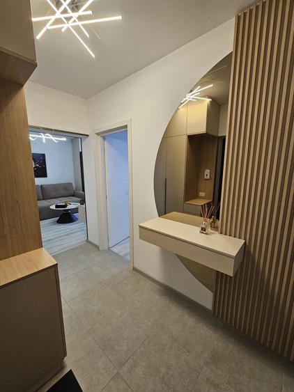 Apartament cu 2 camere semidecomandat în Cetatea