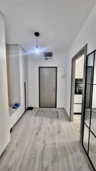 Apartament cu 3 camere decomandat în Alexandru cel Bun