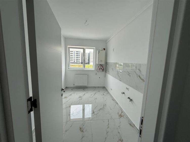 Apartament cu 2 camere decomandat în Berceni