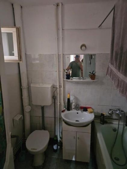 Apartament cu 2 camere decomandat, mobilat în 7 Noiembrie