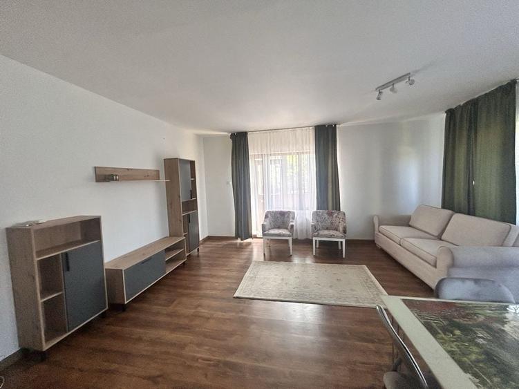 Apartament cu 2 camere decomandat în Florești