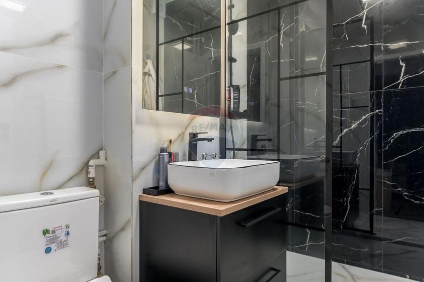 Apartament cu 2 camere semidecomandat, mobilat în Pantelimon