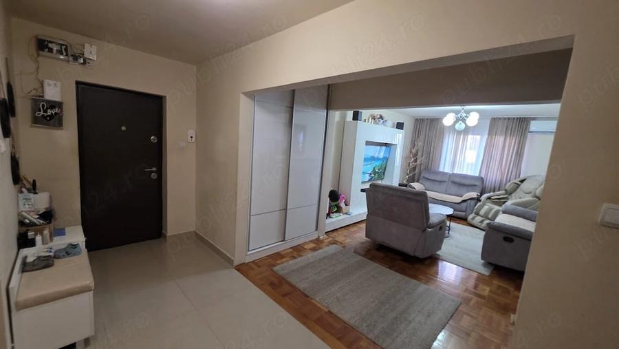 Apartament cu 3 camere decomandat în Mărăști