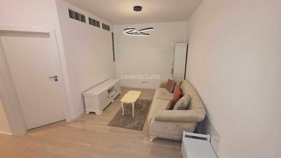 inchiriem ap. 2 camere, 61 mp, 2 dorm. + living, in Cluj Napoca, Record Park , et.1 , mobilat-utilat, parcare subterana