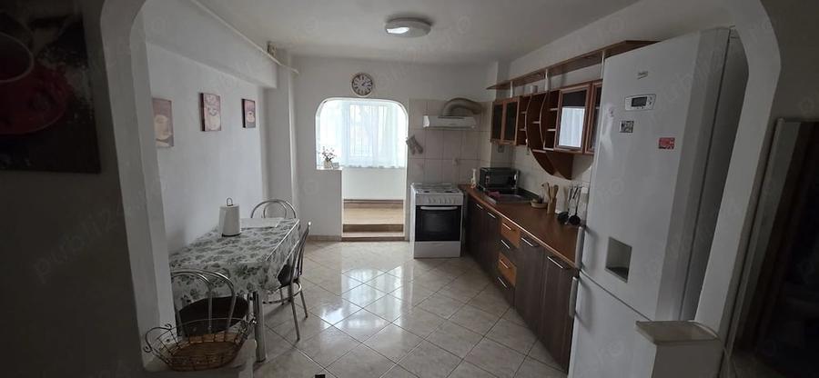 Apartament cu 2 camere decomandat în Faleza Nord