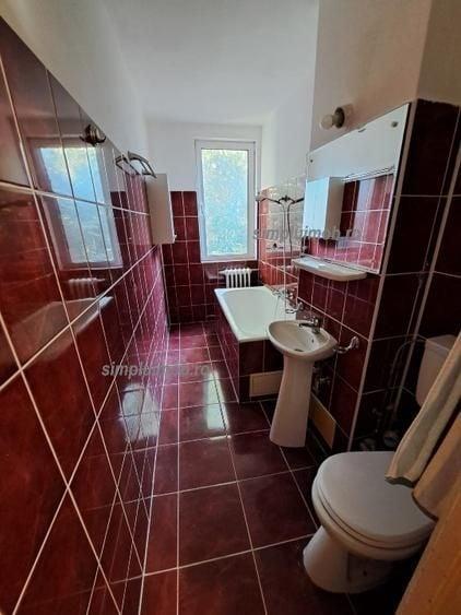 Garsonieră decomandată în Brâncoveanu