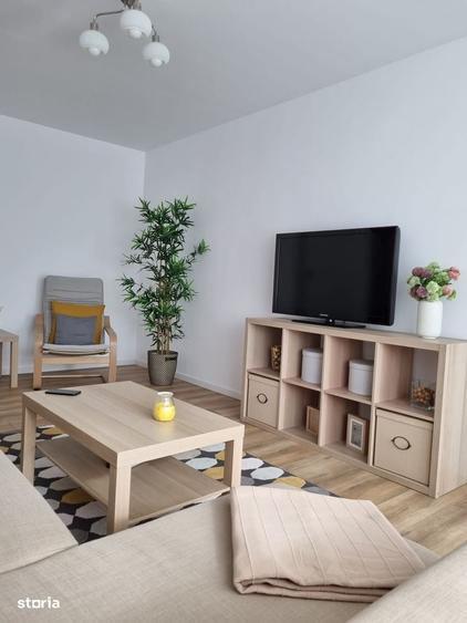 Apartament cu 3 camere decomandat în Colentina