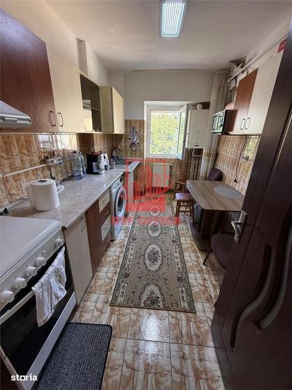 Apartament 3 camere D mobilat Zona Alpha Bank Pacurari - 2