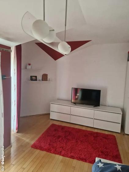 Casă cu 5 camere cu Teren 613 Mp în Moșnița Nouă
