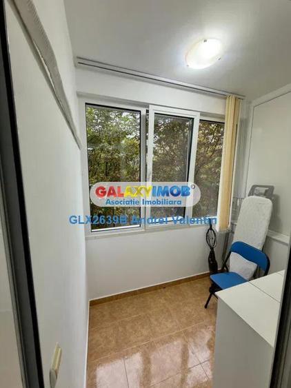 Garsonieră decomandată, mobilată în Berceni